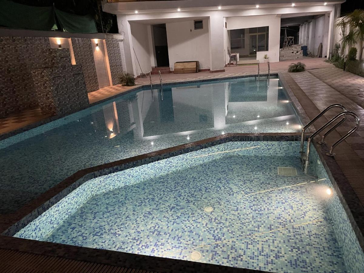 Sumedha G Village Resort And Spa Raiwala Buitenkant foto